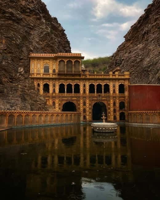 Explore Jaipur & Amber Fort  Guided Half or Full Day Tour - Who Is This Tour Best Suited For?