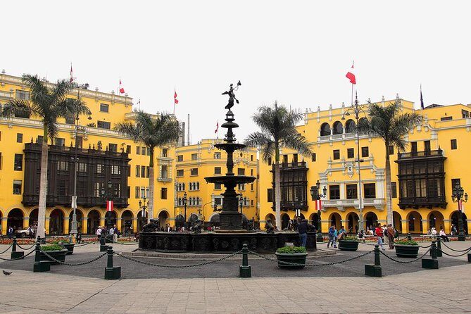 Explore Lima with Ceviche and Pisco Classes in the Historic Center - Detailed Breakdown of the Itinerary