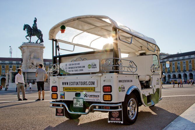Explore Lisbon by Tuk Tuk: History & Viewpoints - Key Points