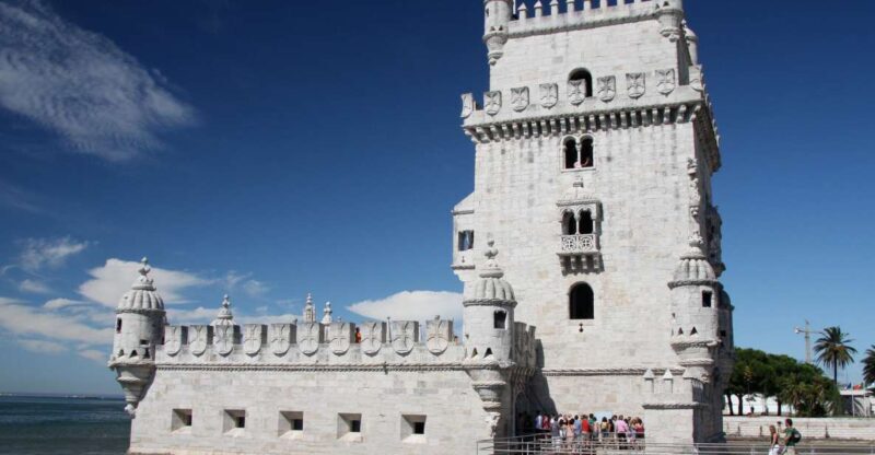 Explore Lisbon, Sintra, Cascais: Full-day adventure! - Key Points