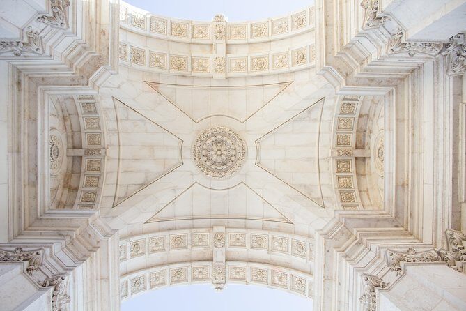 Explore Lisbons Art and Culture with a Local - Key Points