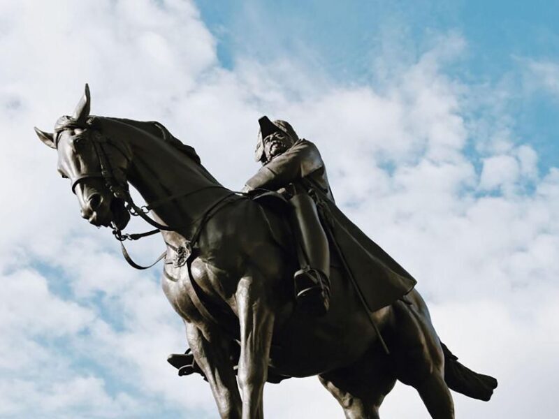 Explore London, Cenotaph, and Buckingham Palace - Key Points