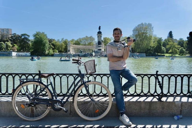 Explore Madrid by bike taking photos with Benja - A Deep Dive into the Madrid Bike Tour with Benja