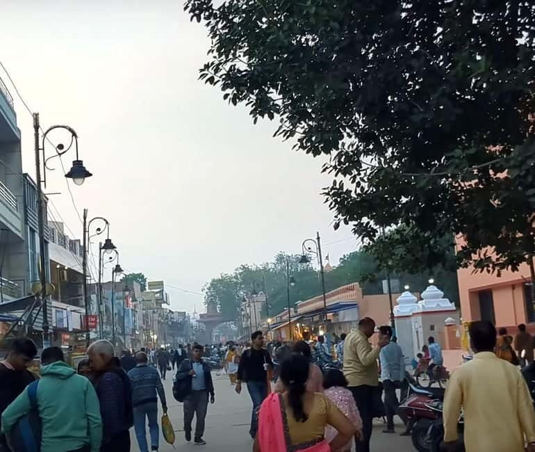 Explore Mathura and Vrindavan in a Day From Delhi/ Agra - FAQ