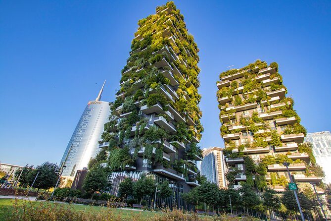 Explore Milan in 90 minutes with a Local - Authentic Insights from Past Travelers