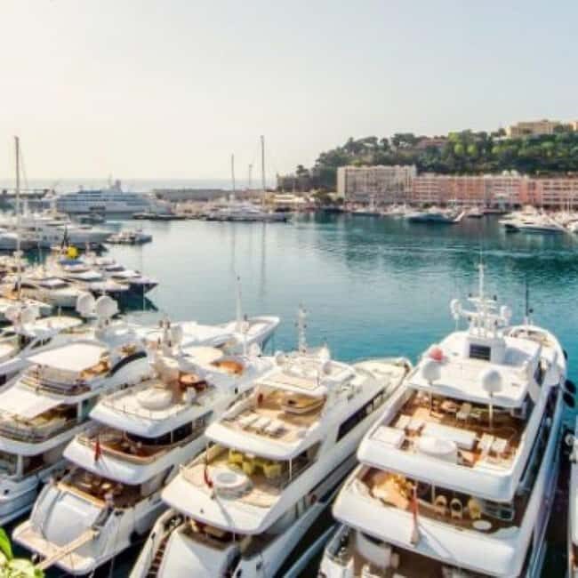 Explore Monaco: Guided Walking Tour With Local Guide - Key Points