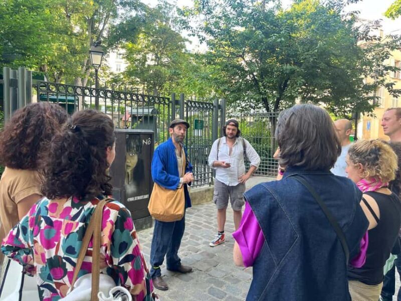 Explore Montmartre of the Impressionists with an Actor-Guide - Why This Tour Works Well
