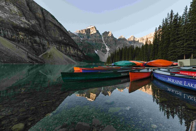 Explore Moraine and Louise Roundtrip from Banff Shared Bus Tour - Key Points