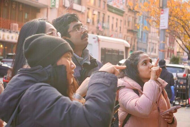 Explore New York with Scavenger Hunts Activity - Exploring New Yorks Chinatown Through a Self-G Guided Puzzle Adventure