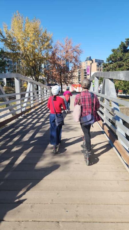 Explore Old-Montreal with easy to use e-scooters - FAQ