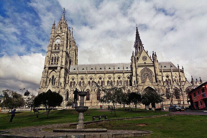 Explore Old Town Quito: Sightseeing, Food, Culture Small Group Walking Tour - Who Will Love This Tour?