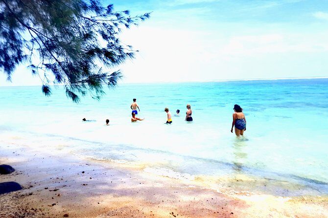 'Explore' Rarotonga Guided Bike Tour with Lunch and Swim - FAQs
