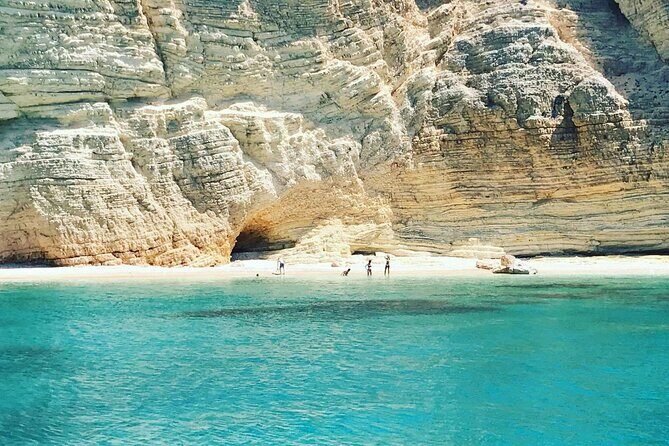 Explore Rina's Cave and Koufonisia Cruise From Naxos - A Detailed Look at the Tour Experience