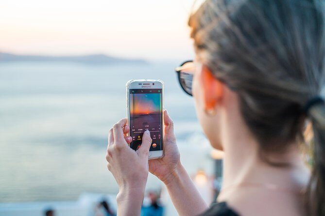 Explore Santorini with a Local Private Driver - Who Would Enjoy This Experience?