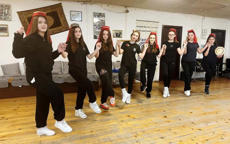 Explore Skopje With Traditional Dances - Key Points