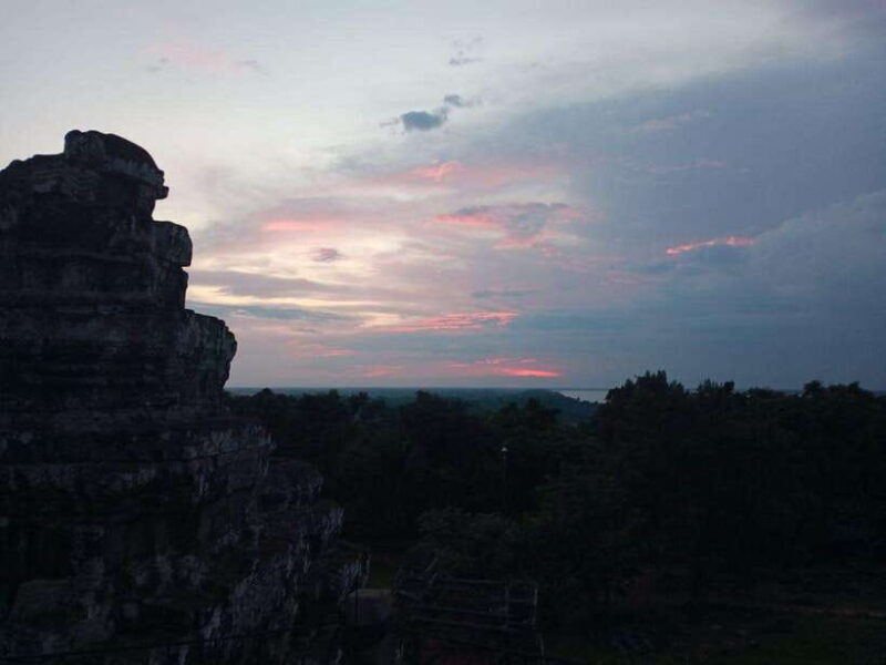 Explore some hidden gems of temples with sunset - Frequently Asked Questions