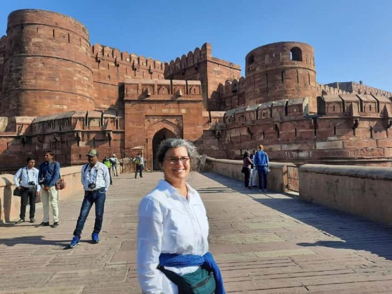 Explore Taj, Red Fort, Fatehpur Sikri & SOS Tour in 2 Day - Discovering the Heart of India in Two Days