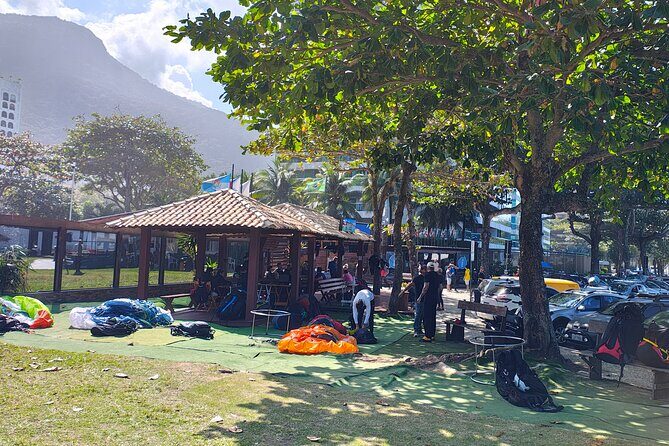 Explore Tandem Paragliding in Rio de Janeiro. - Possible Drawbacks and Considerations