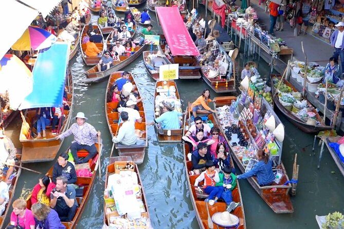 Explore Thailands Floating Market with Paddle Boat Adventure - In-Depth Review: What to Expect from the Floating Market Paddle Boat Adventure