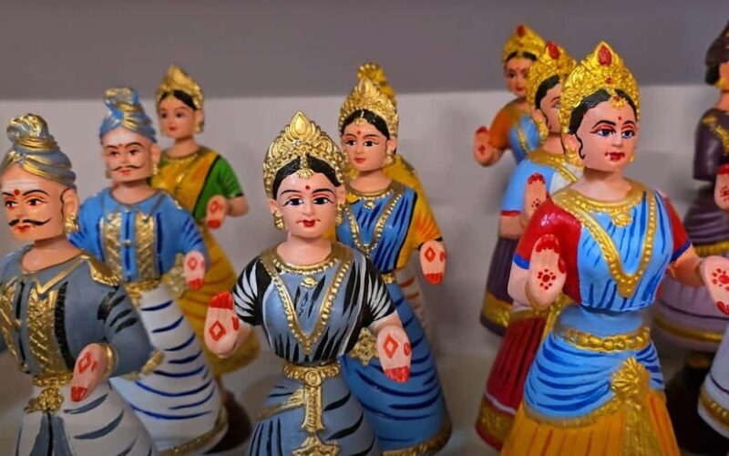 Explore Thanjavur Art: Painting, Dolls, Bronze Making - Key Points