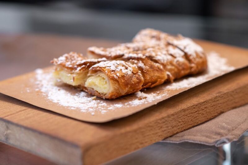 Explore the Hidden Food Gems of Athens - A Detailed Look at the Athens Food Tour