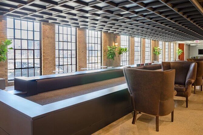 Explore the Historic Old Post Office in Chicago - Key Points