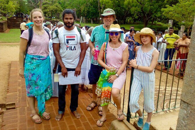 Explore the History Of Anuradhapura in a Private Guided Tour - Who Will Enjoy This Tour?