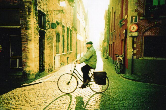 Explore the Instaworthy Spots of Bruges with a Local - Practical Details and Tips for Travelers