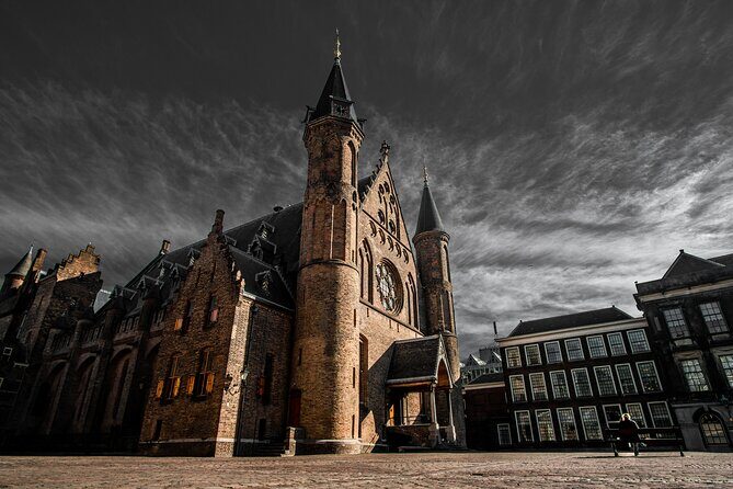 Explore the Instaworthy Spots of The Hague with a Local - A Closer Look at the Photogenic Tour of The Hague