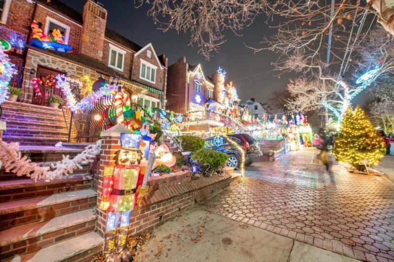 Explore the Magic of Christmas Lights in NYC's Dyker Heights - Key Points