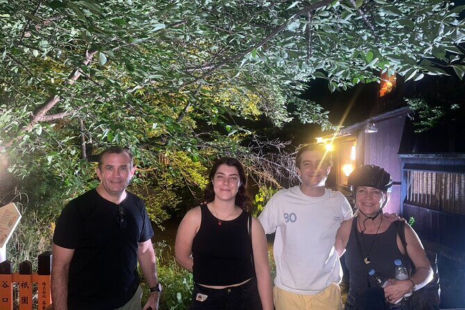 Explore the Night Life of Kyoto with Japanese Guide by E-bike - Key Points