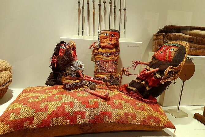 Explore the Treasures of the Larco Museum. - Key Points