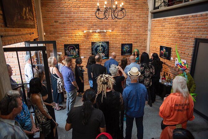 Explore the Underground Art and Nightlife of San Miguel - Key Points