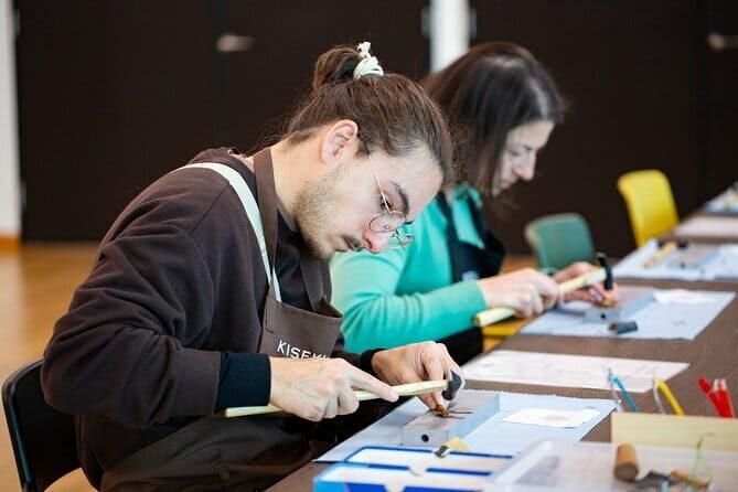 Explore Traditional and Modern Blade Techniques Tour - Exploring the Art of Blades: A Deep Dive into the Traditional and Modern Techniques Tour in Gifu