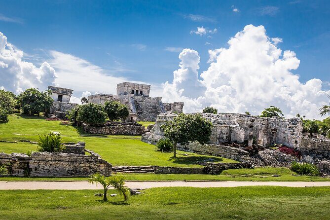 Explore Tulum Ruins and Cenote Jungle Adventure from Cancún - What the Tour Means for You