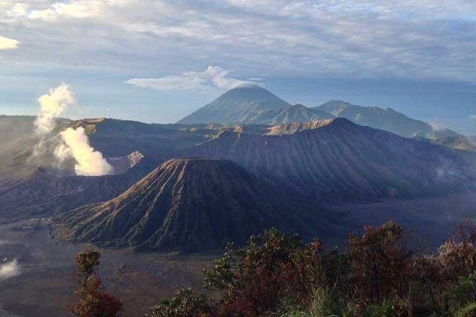 Explore volcano Bromo - start Surabaya // 2 days 1 night - FAQs