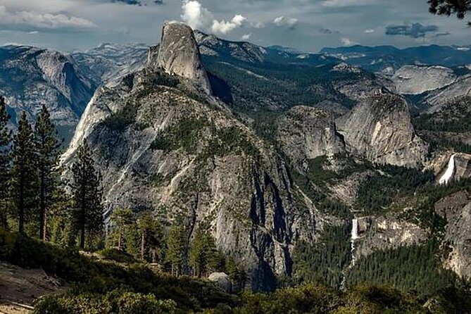 Explore Yosemite Panorama Trail: Self-Guided Audio Tour - A Personal Take on the Yosemite Panorama Trail Self-Guided Audio Tour