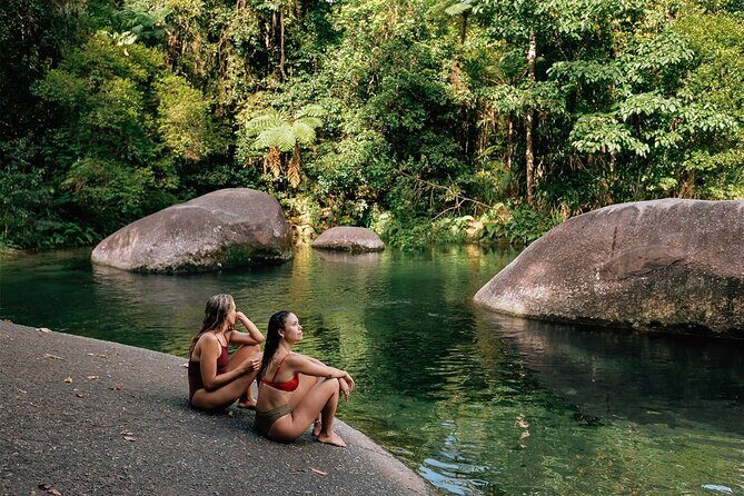 Explorer Tour by Cairns Waterfalls - Full-Day Experience in a Nutshell