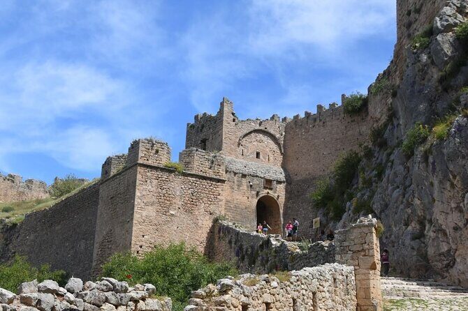 Exploring Corinth: In the Footsteps of the Apostle Paul - A Closer Look at the Corinth Tour Experience