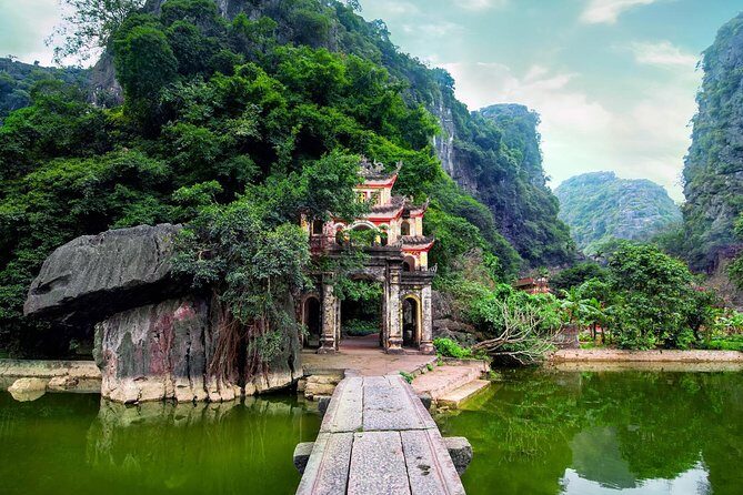 Exploring Hoa Lu - Tam Coc in Ninh Binh - Full Day - An In-Depth Look at the Hoa Lu - Tam Coc Tour