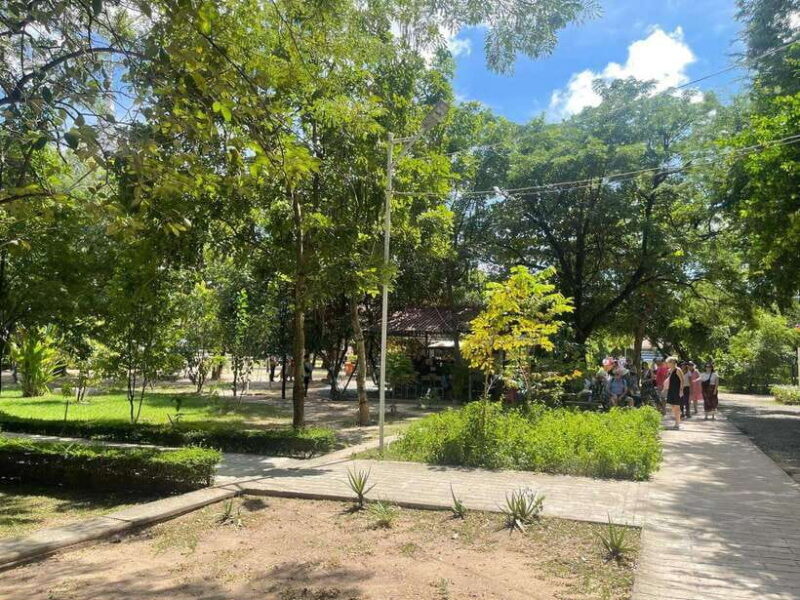 Exploring Phnom Penh: A Comprehensive City Tour Guide - Key Points