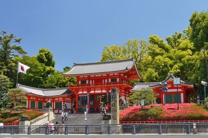 Exploring Six Scenic Spots with Sushi - Exploring Six Scenic Spots with Sushi: A Secluded Kyoto Adventure