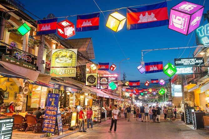 Exploring the Ancient Wonders of Angkor Wat with sunset backheng - Who Will Love This Tour?