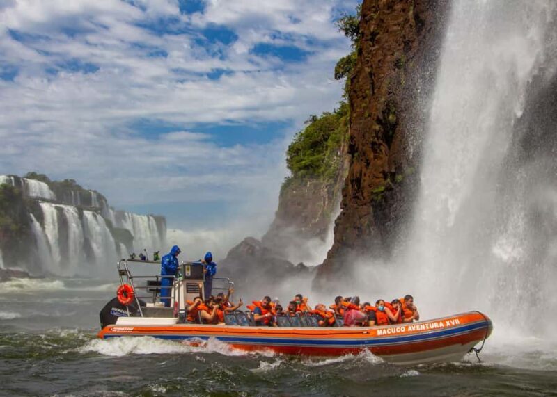 Exploring the Falls: Complete Tour of the National Park - Key Points