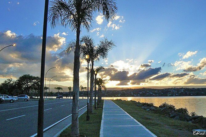 Exploring Villa Carlos Paz: Guided Sightseeing Tour - Key Points