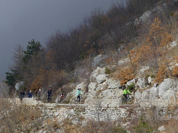 Express Cable Car ascent & 25Turns Epic Bike Descent. - Practical Details and Tips