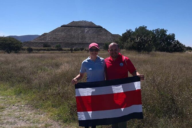 Express Pyramids: Rapid Exploration in Teotihuacan - Discovering Teotihuacan in a Brief but Bright Outlook
