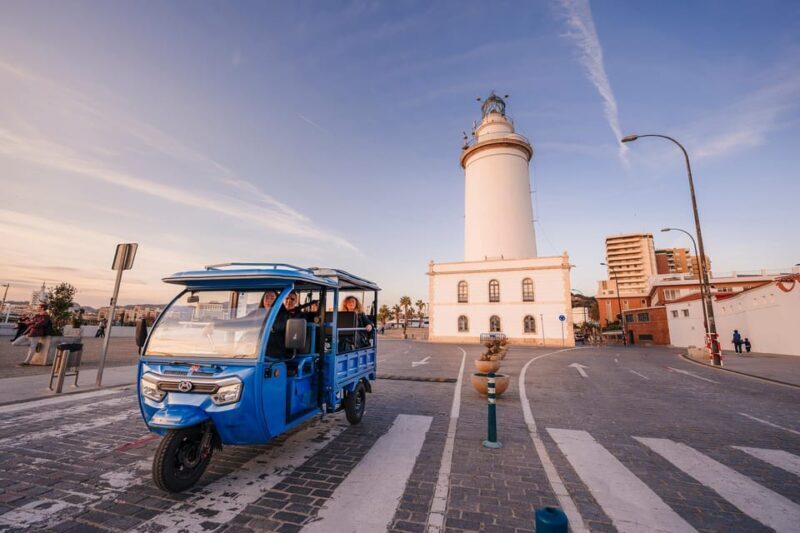 Express tuktuki tour in Malaga: Gibralfaro Viewpoint and Photography - The Starting Point: Alegría Flamenco y Gastronomía