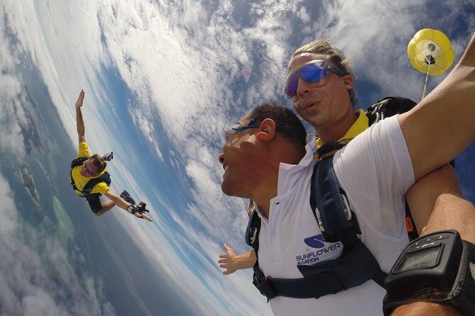 Extreme 12000ft Tandem Jump (45 seconds free fall) - Key Points