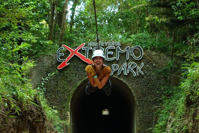 Extreme Zipline tour in Monteverde - Key Points